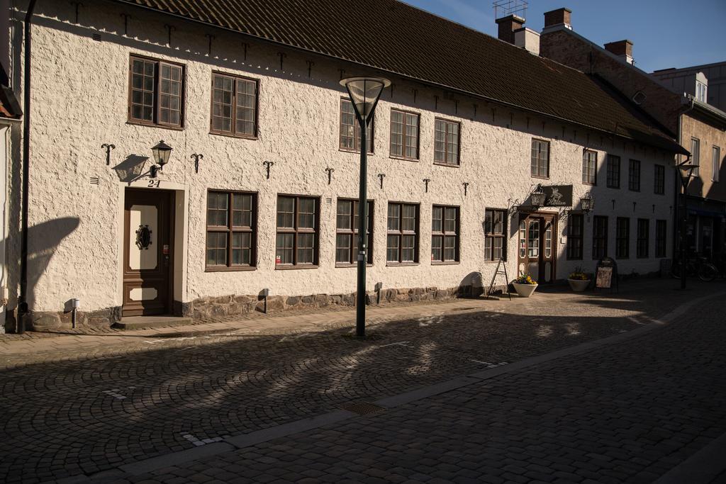 Vaerdshuset Hwitan Hotel Falkenberg Exterior photo