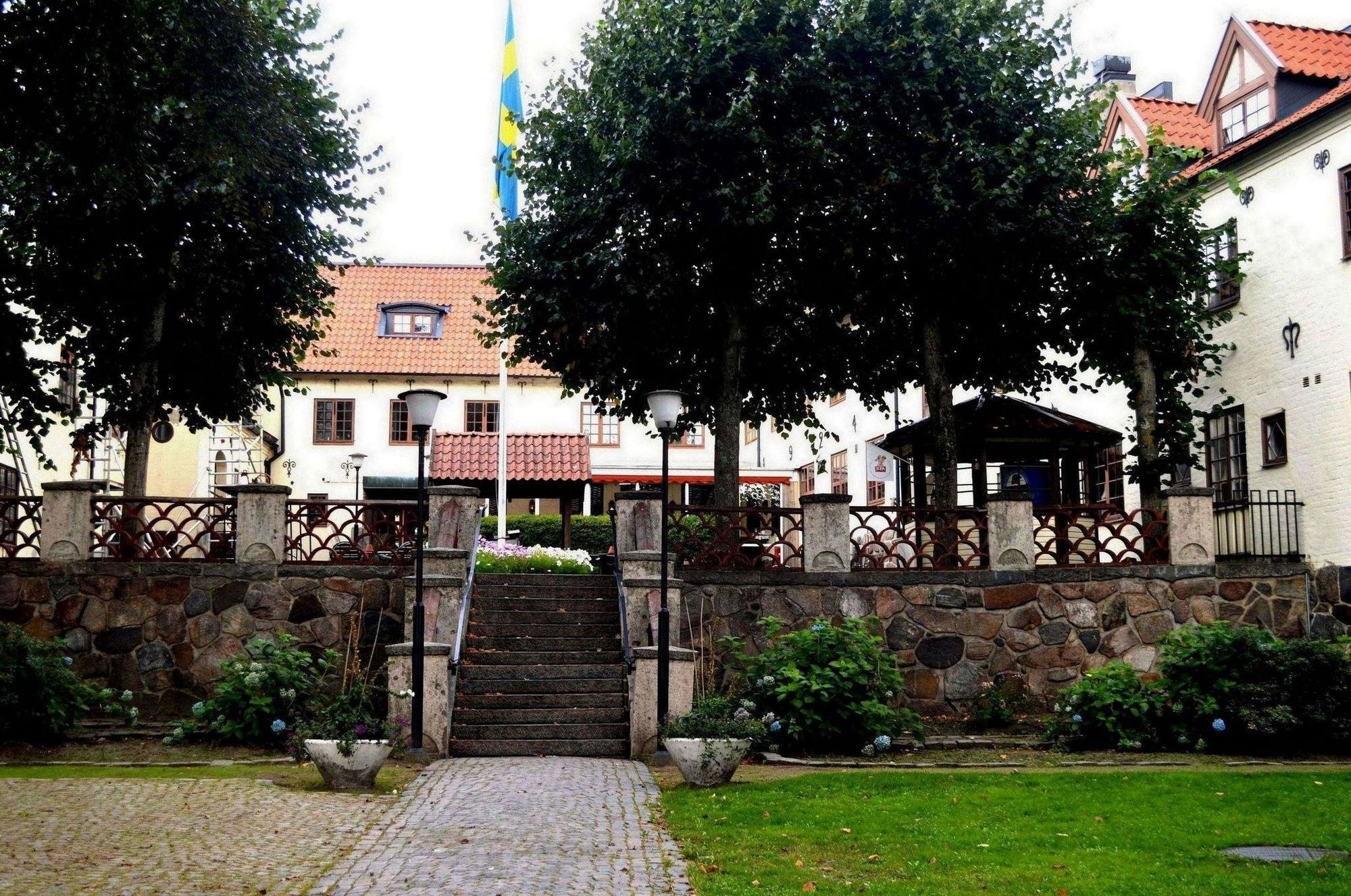 Vaerdshuset Hwitan Hotel Falkenberg Exterior photo