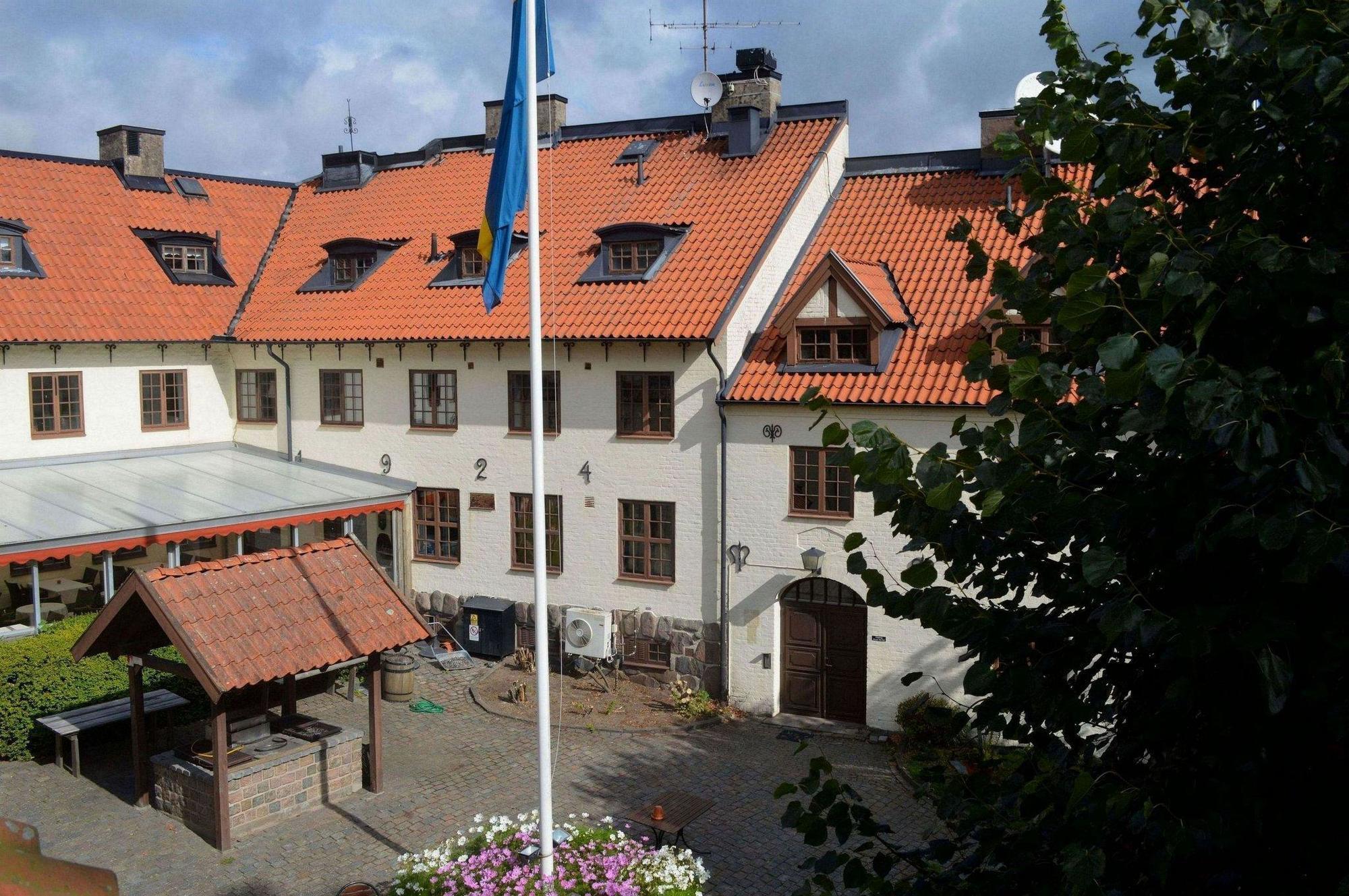 Vaerdshuset Hwitan Hotel Falkenberg Exterior photo