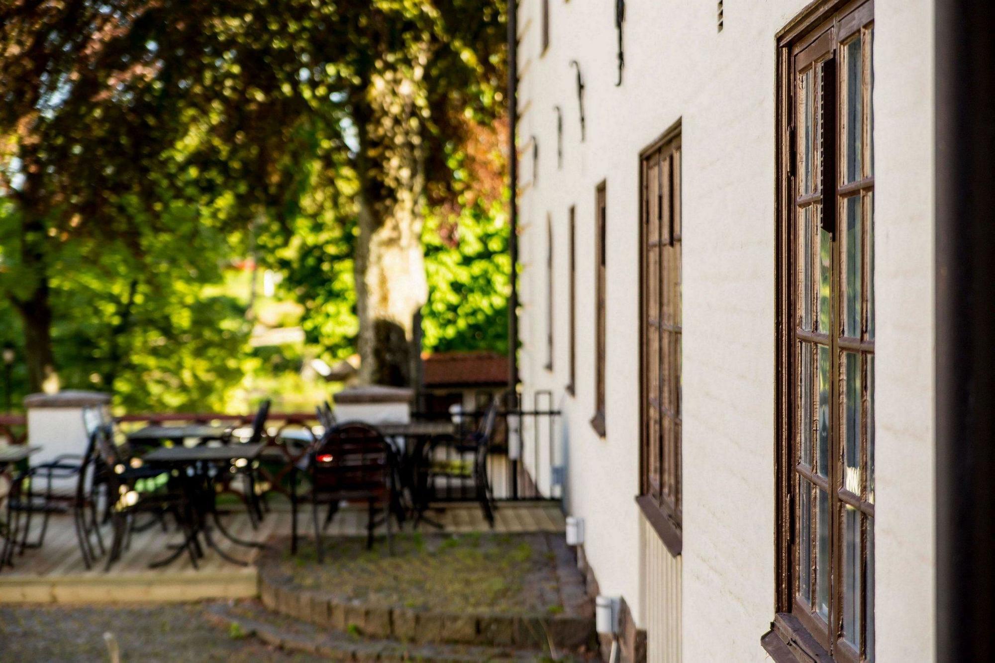 Vaerdshuset Hwitan Hotel Falkenberg Exterior photo