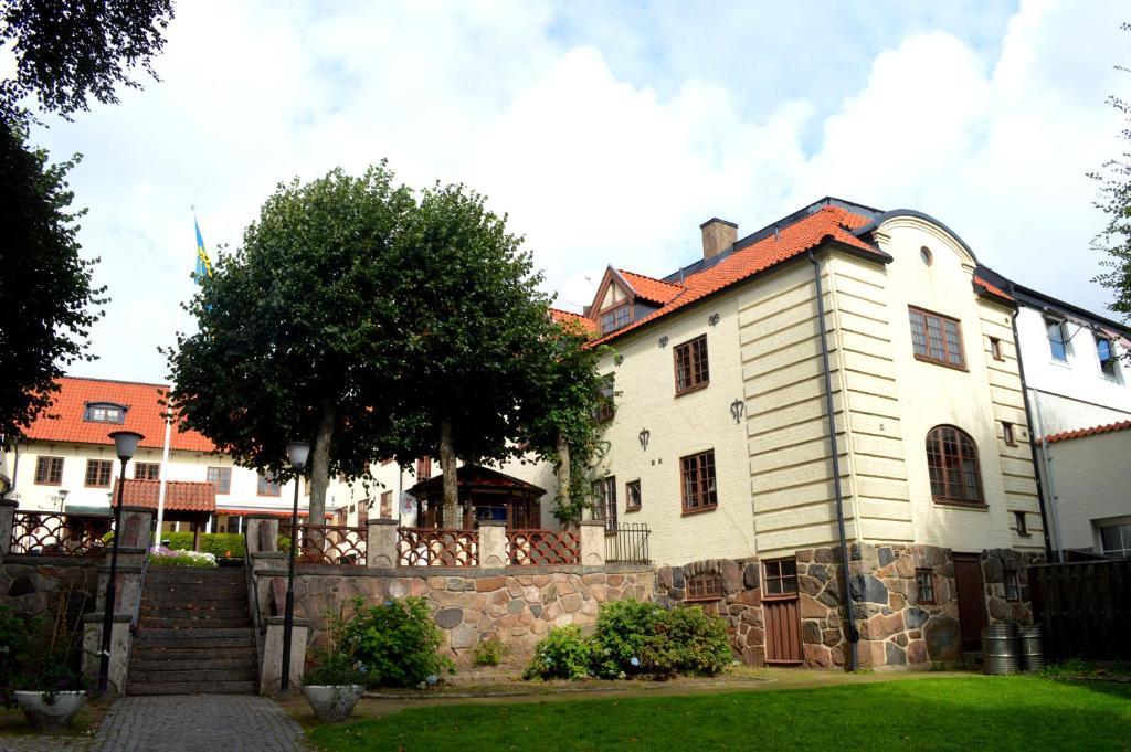 Vaerdshuset Hwitan Hotel Falkenberg Exterior photo